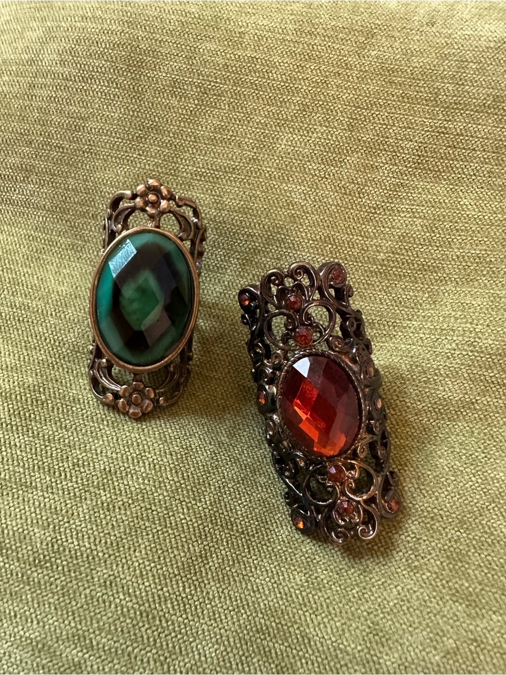 Vintage-Inspired Green and Russet Oval Filigree Cocktail Rings